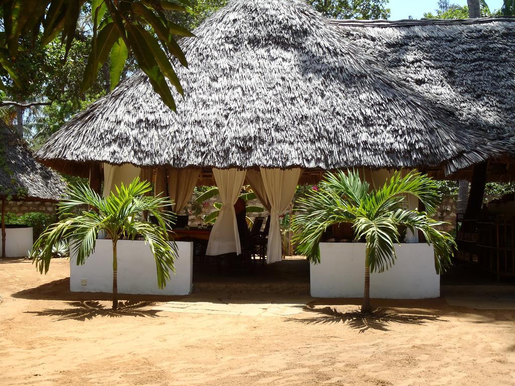 Отель Mimi Na Wewe...In Africa Ватаму Экстерьер фото