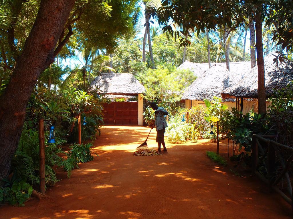 Отель Mimi Na Wewe...In Africa Ватаму Экстерьер фото